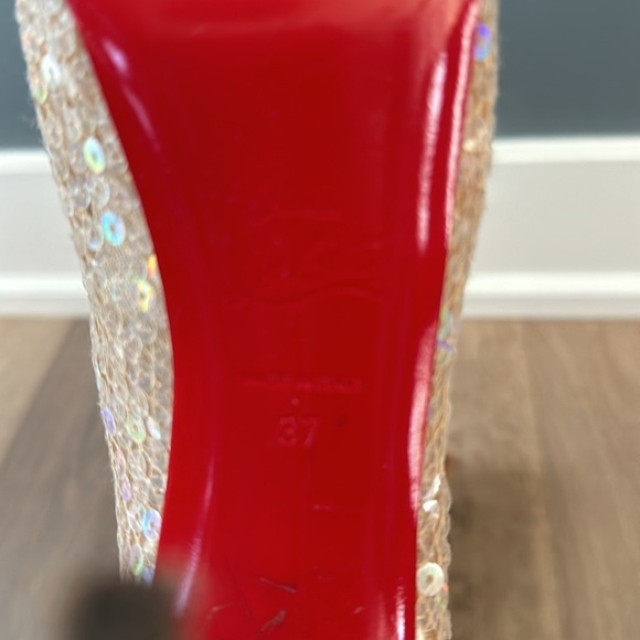 Christian Louboutin nude sequence peep toe size 37, 140 heel includes dust bag - Picture 10 of 10